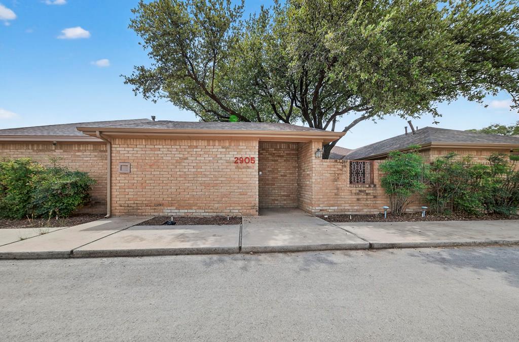 2905 Golf Course Rd, Midland