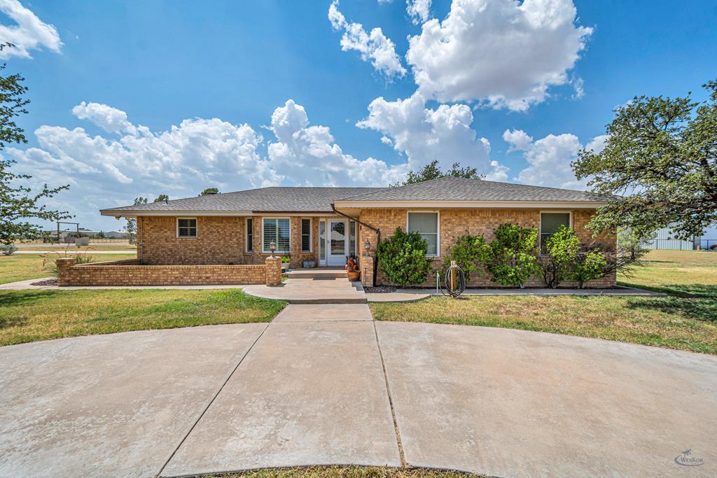 11624 County Rd 54, Midland