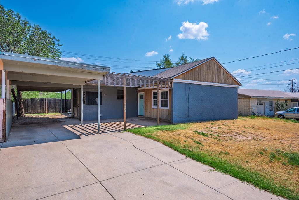 2525 Albrook, Big Spring