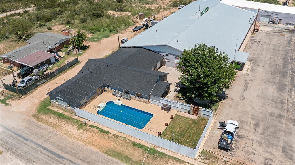 2910 8th St, Big Spring