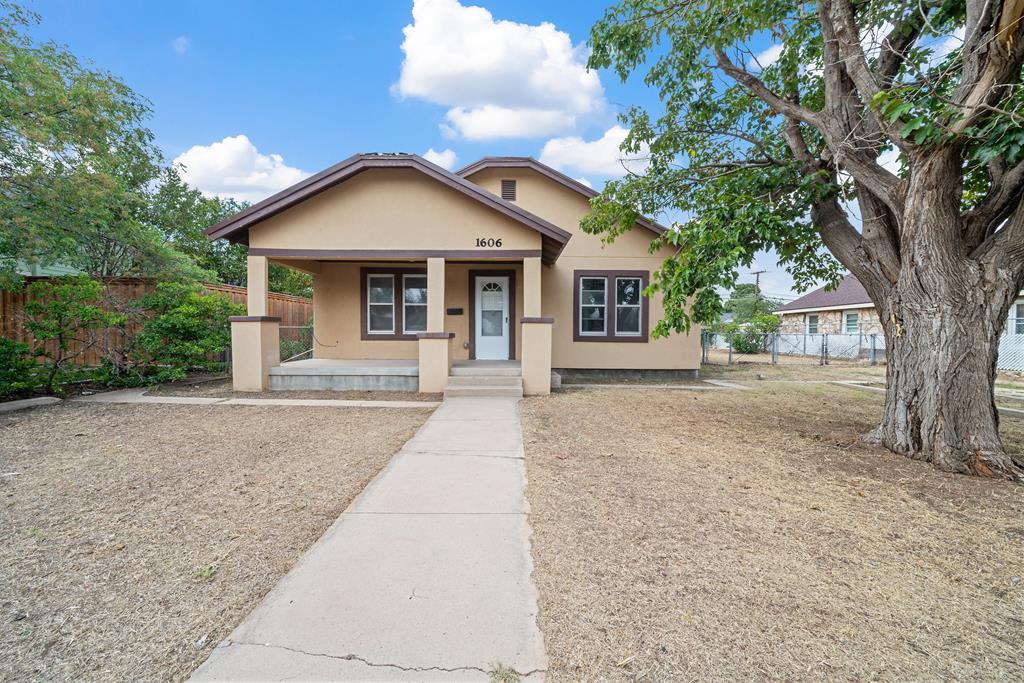 1606 Johnson St, Big Spring