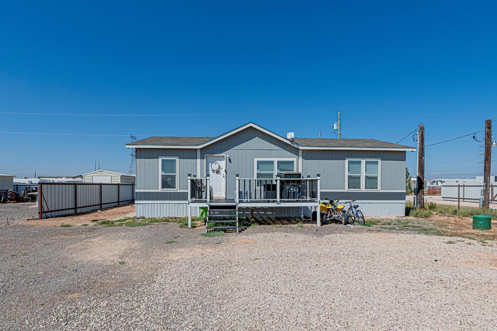 8909 County Rd 1157, Midland