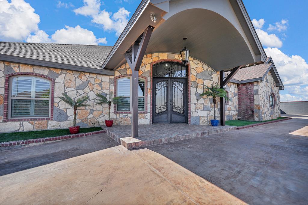 2600 Adonia St, Midland