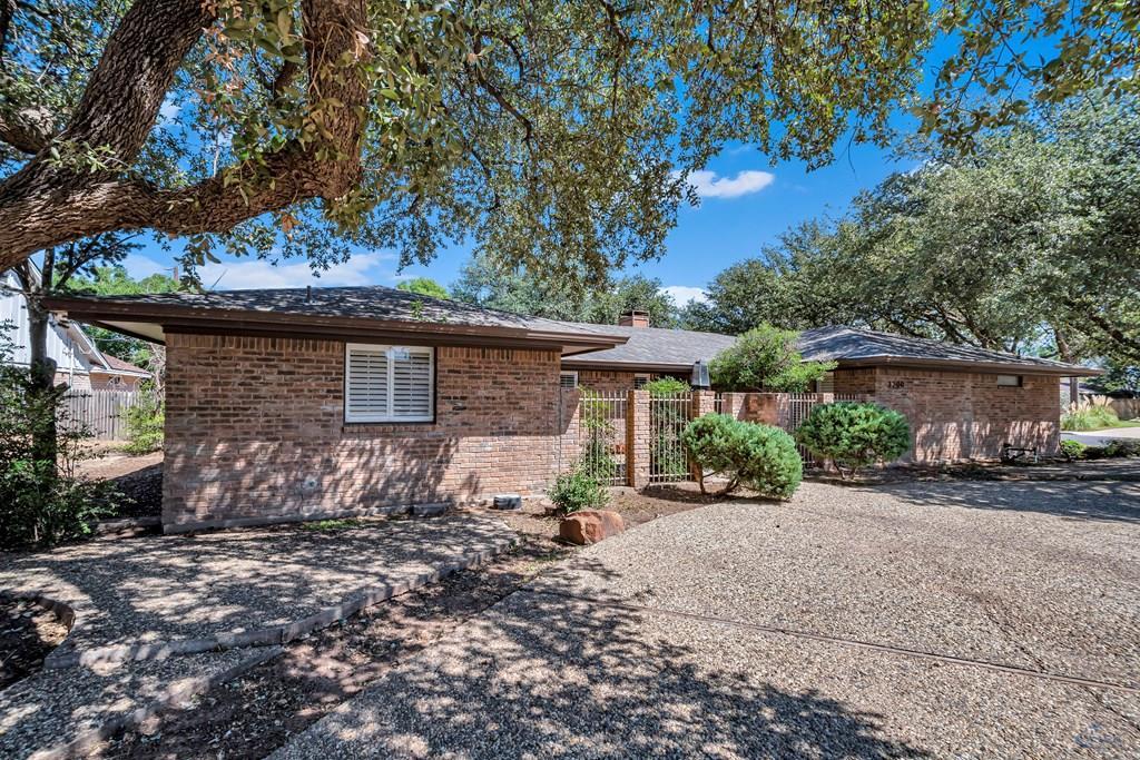 3200 Highsky Dr, Midland