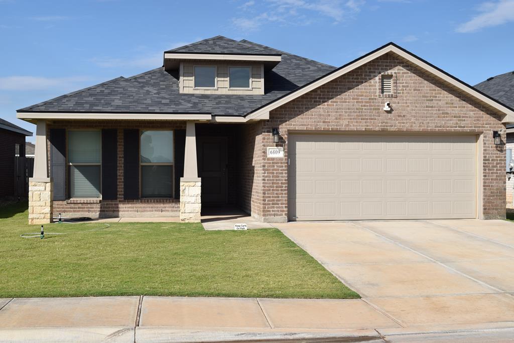 6809 Blue Sky St, Midland