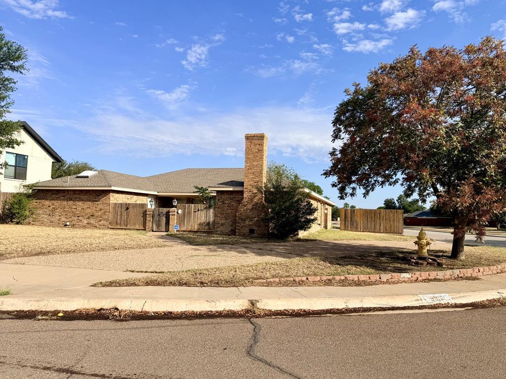 5100 Daventry Place, Midland