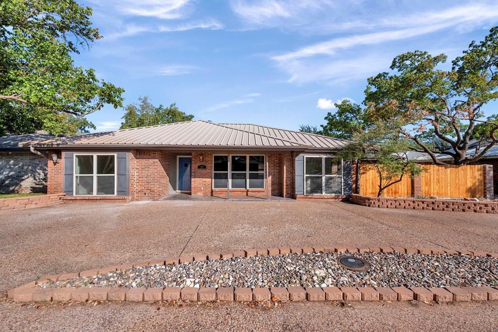 2808 Andover, Midland