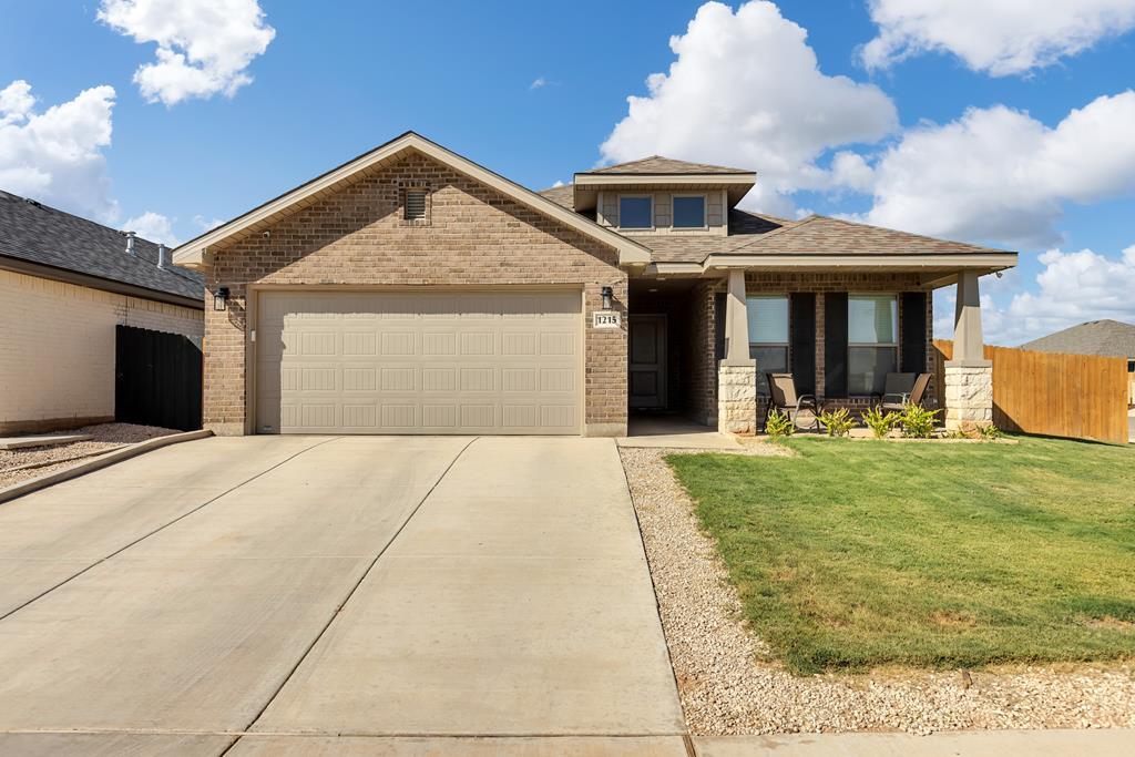 1215 Loess St., Midland