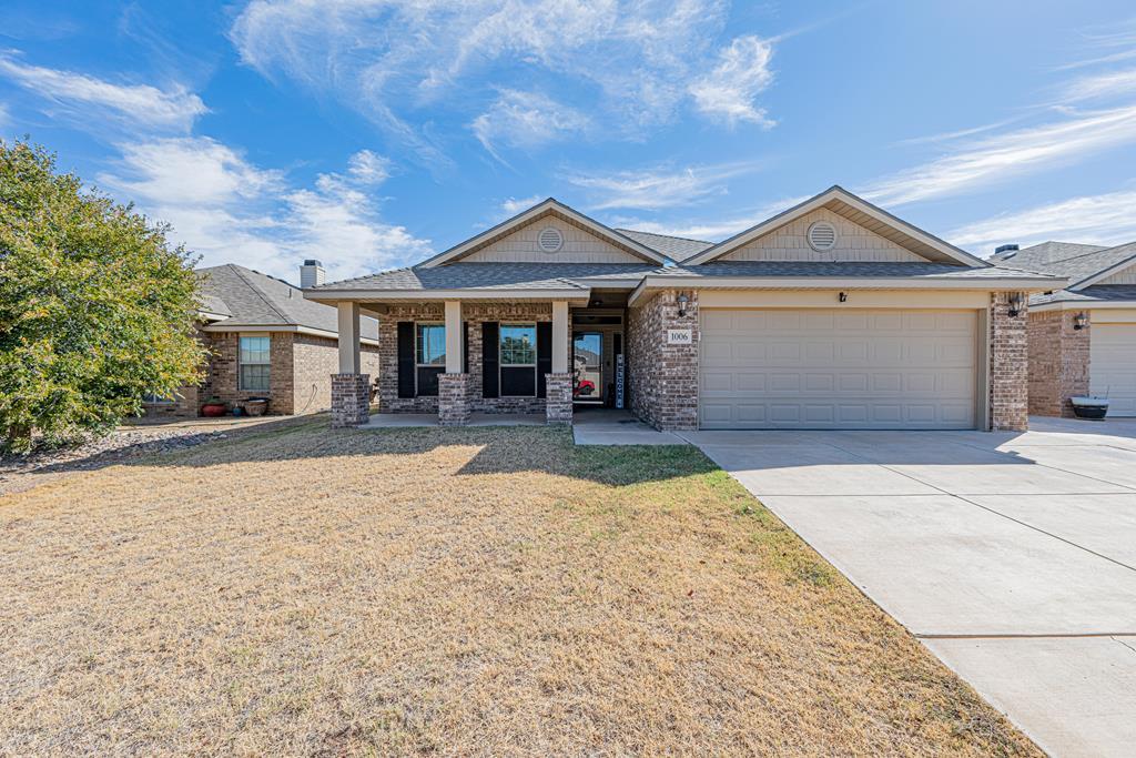 1006 Rangers Ct, Midland