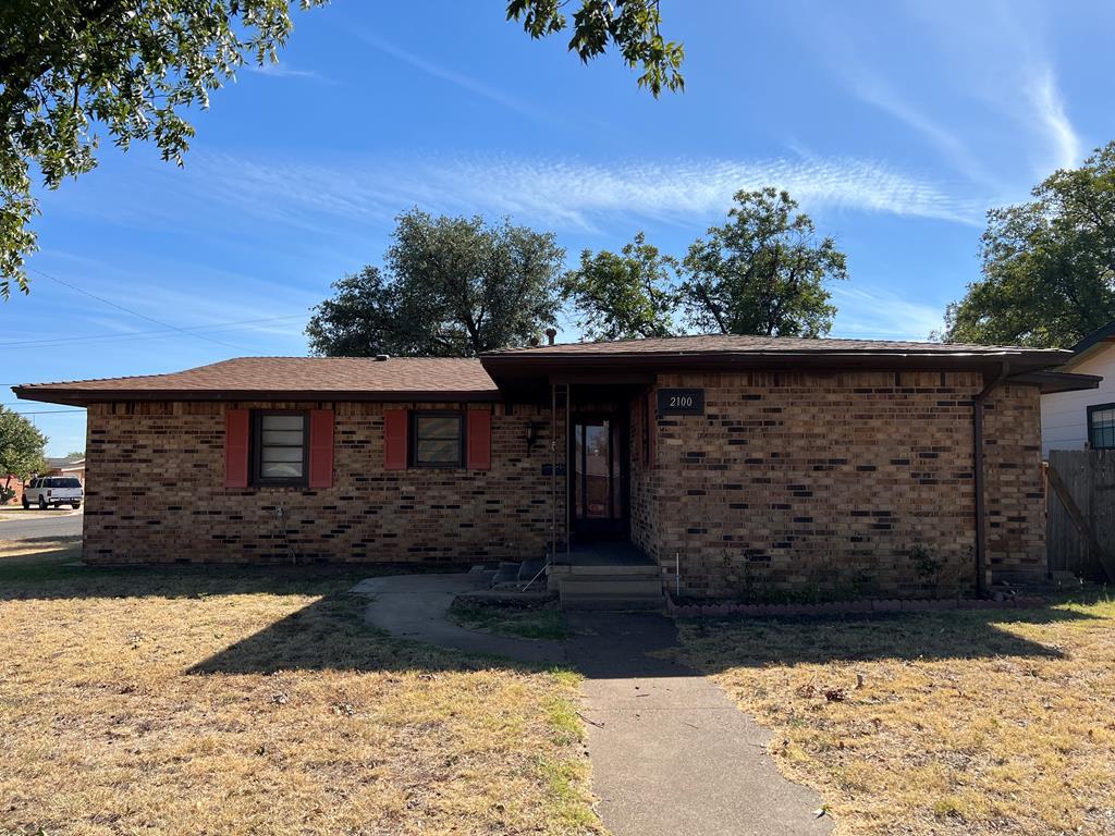 2100 42nd St, Snyder