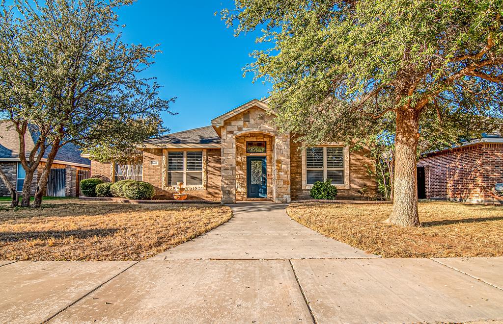 5608 Los Patios, Midland