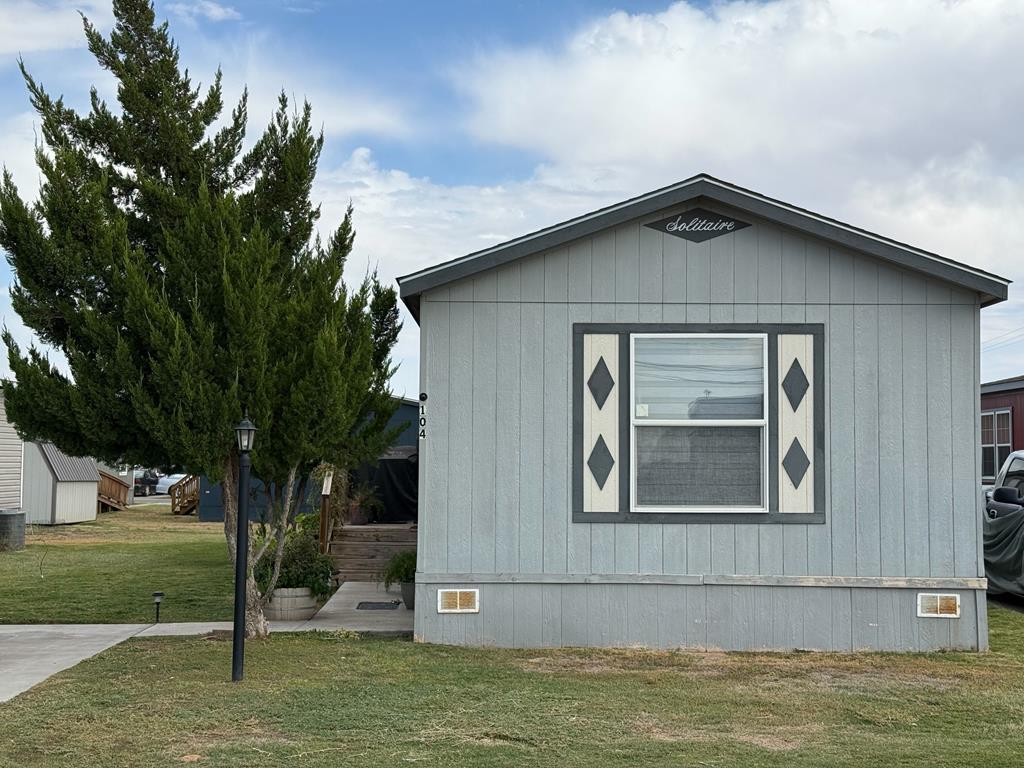 1320 Fairgrounds Rd, Midland