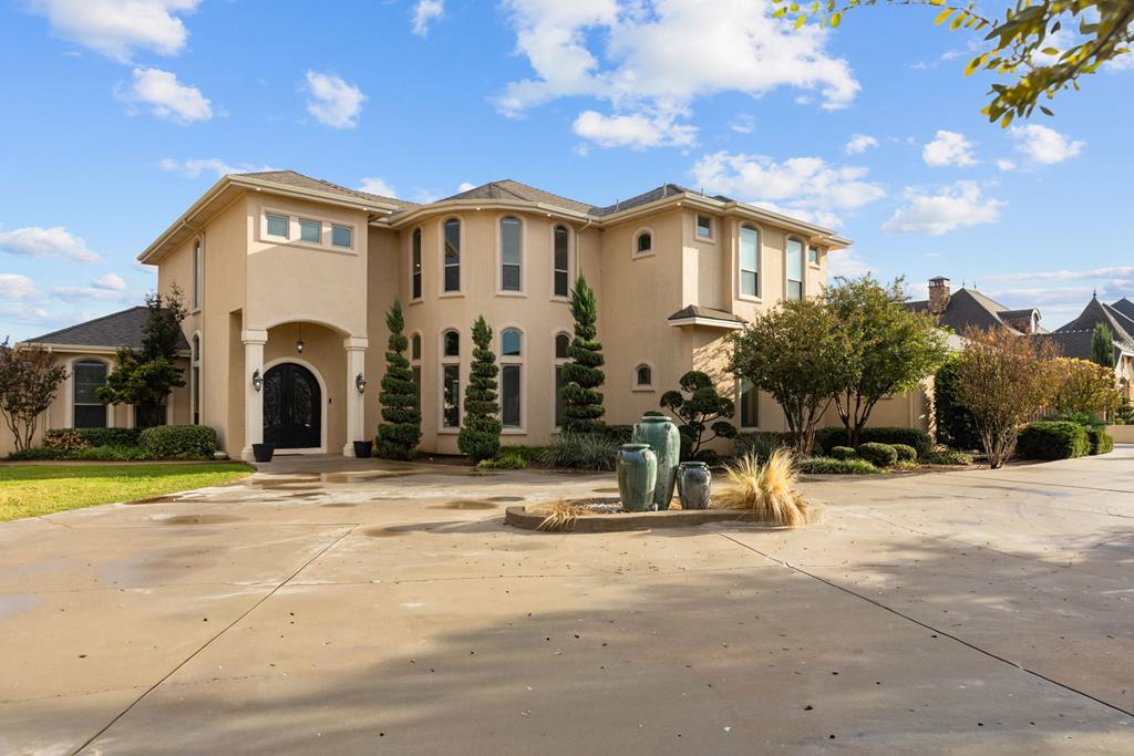 56 Royal Manor Dr, Odessa