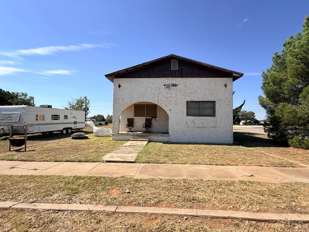 945 Hickory St, Colorado City