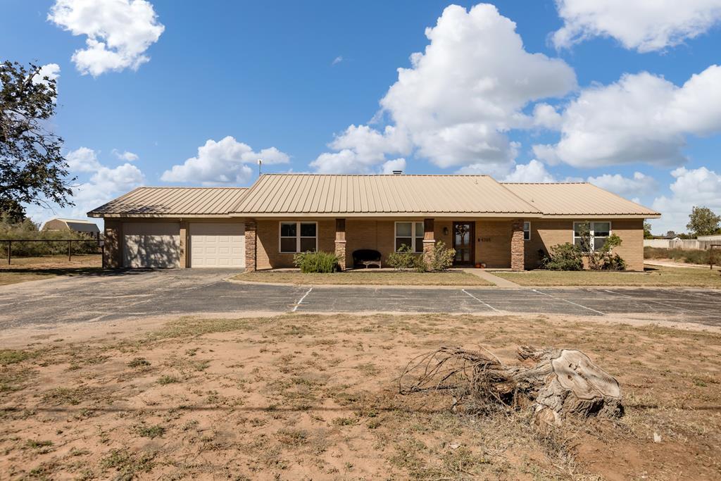4705 County Rd 140, Midland