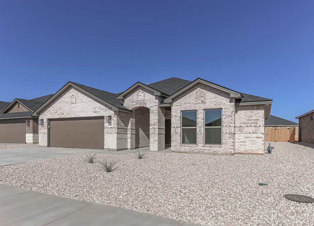 2417 Open Range Ln, Midland