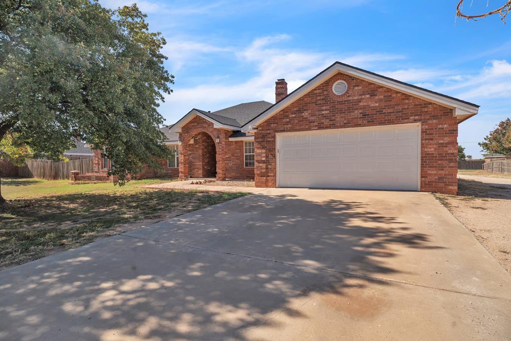2906 County Rd 1082, Midland