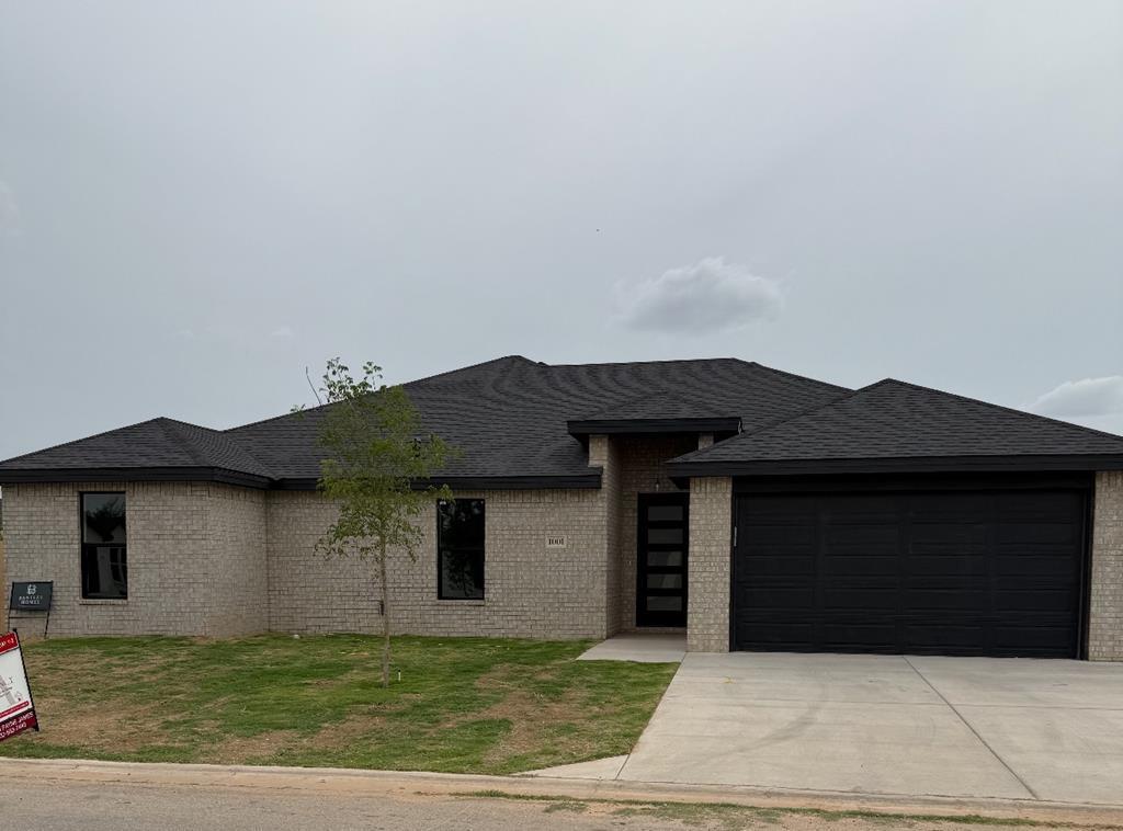1001 Killdeer, Midland