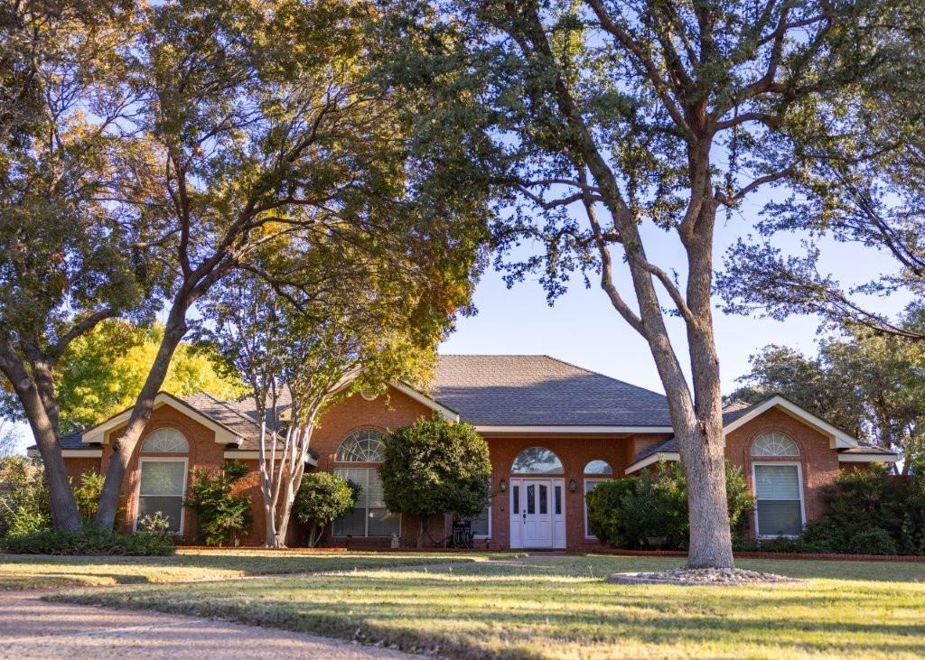 4504 Hilltop Dr, Midland