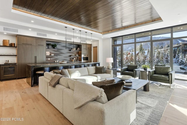 2306 W Red Pine Road 2, Park City