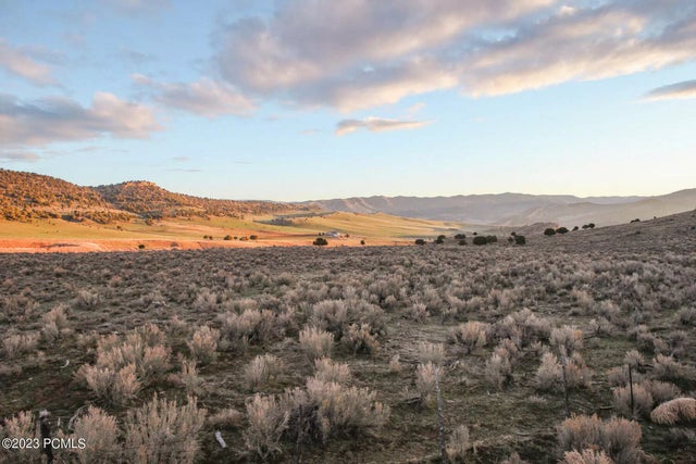 574 Village View Drive, Coalville