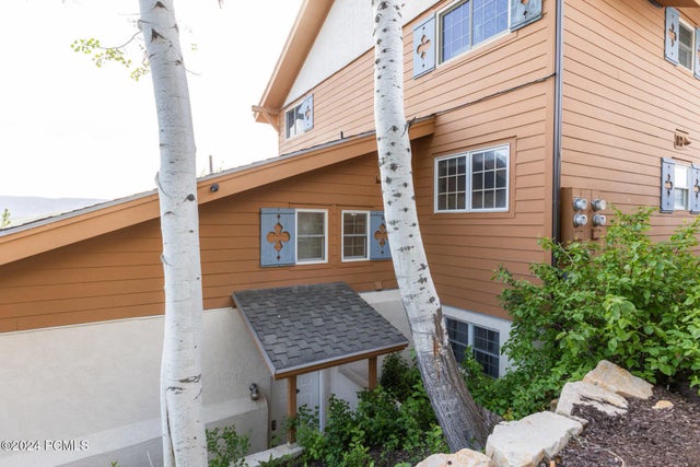 874 W Schneitter Circle 1, Midway