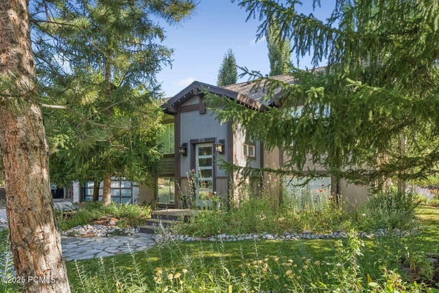858 Red Maple Court, Park City