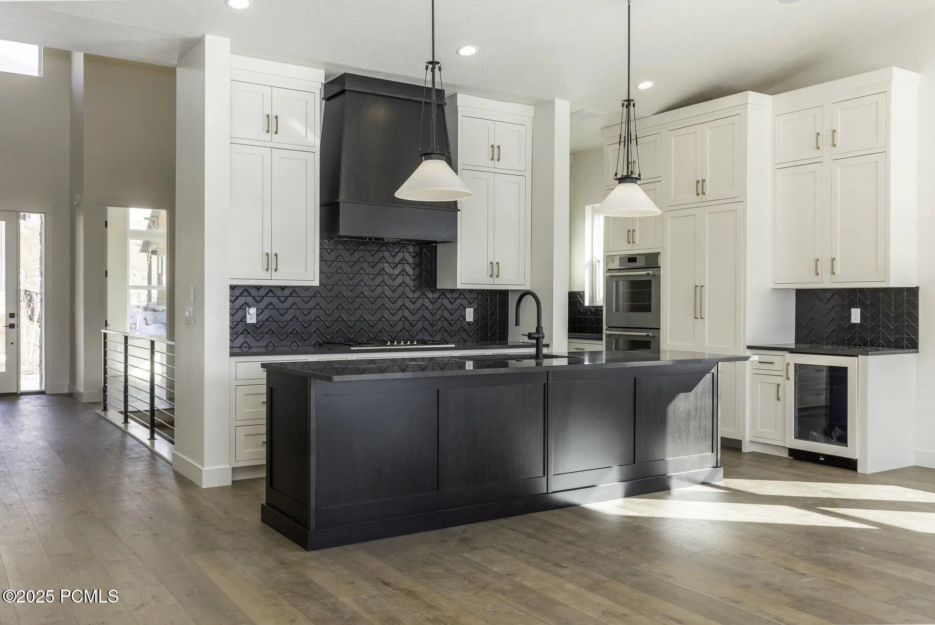 Photo of Listing #12501632