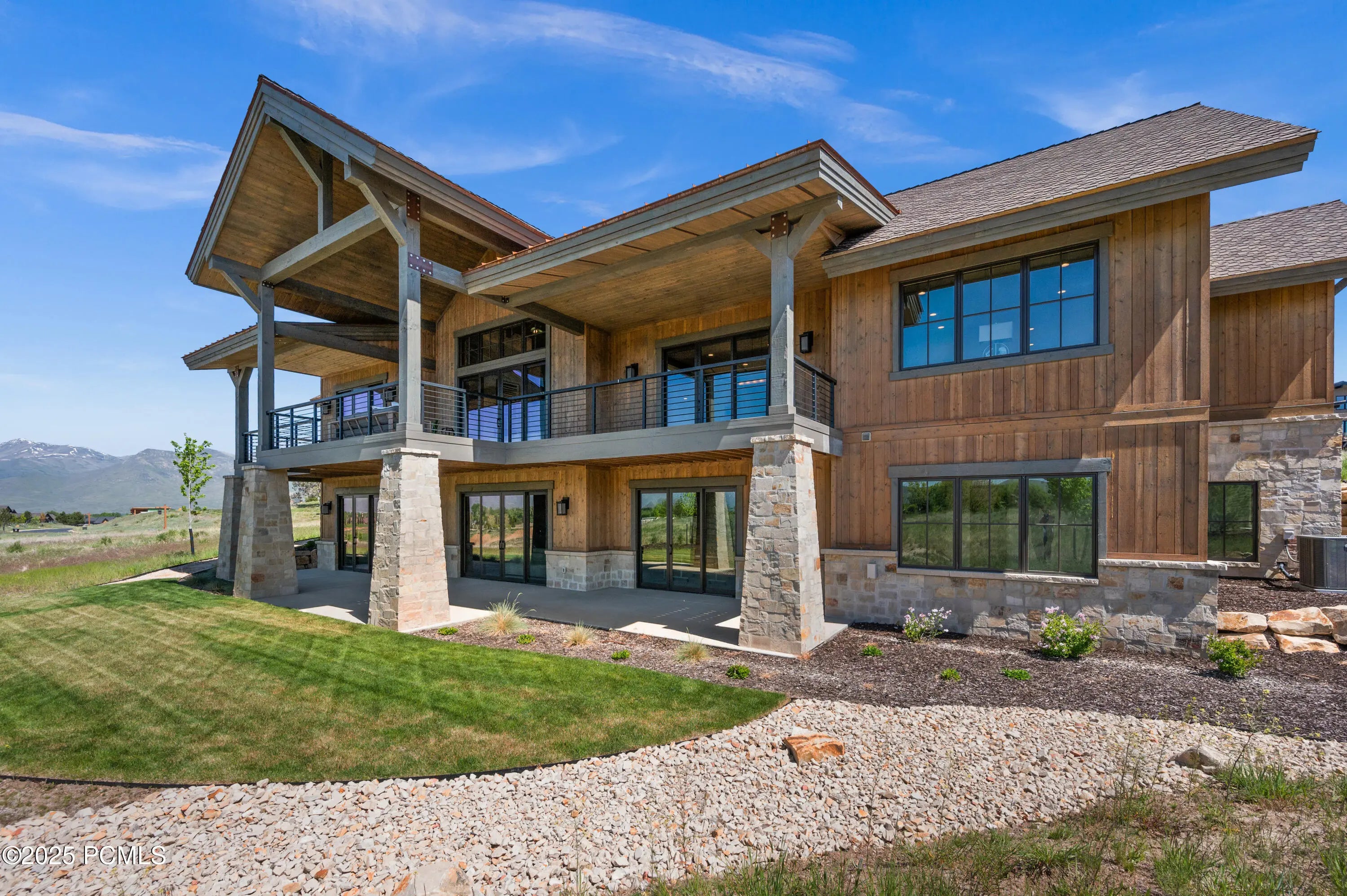 Photo of Listing #12502366