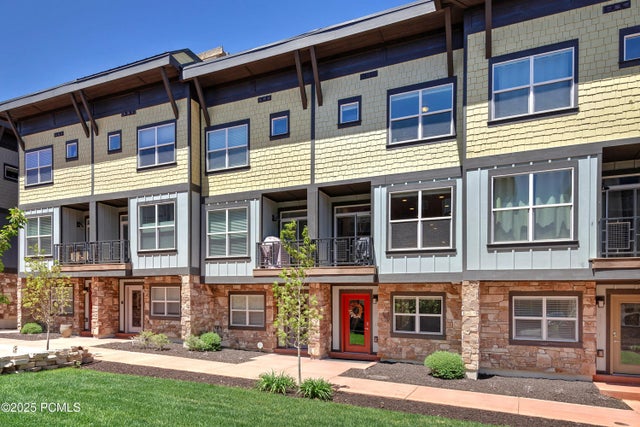 1370 Center Drive Unit 17, Park City