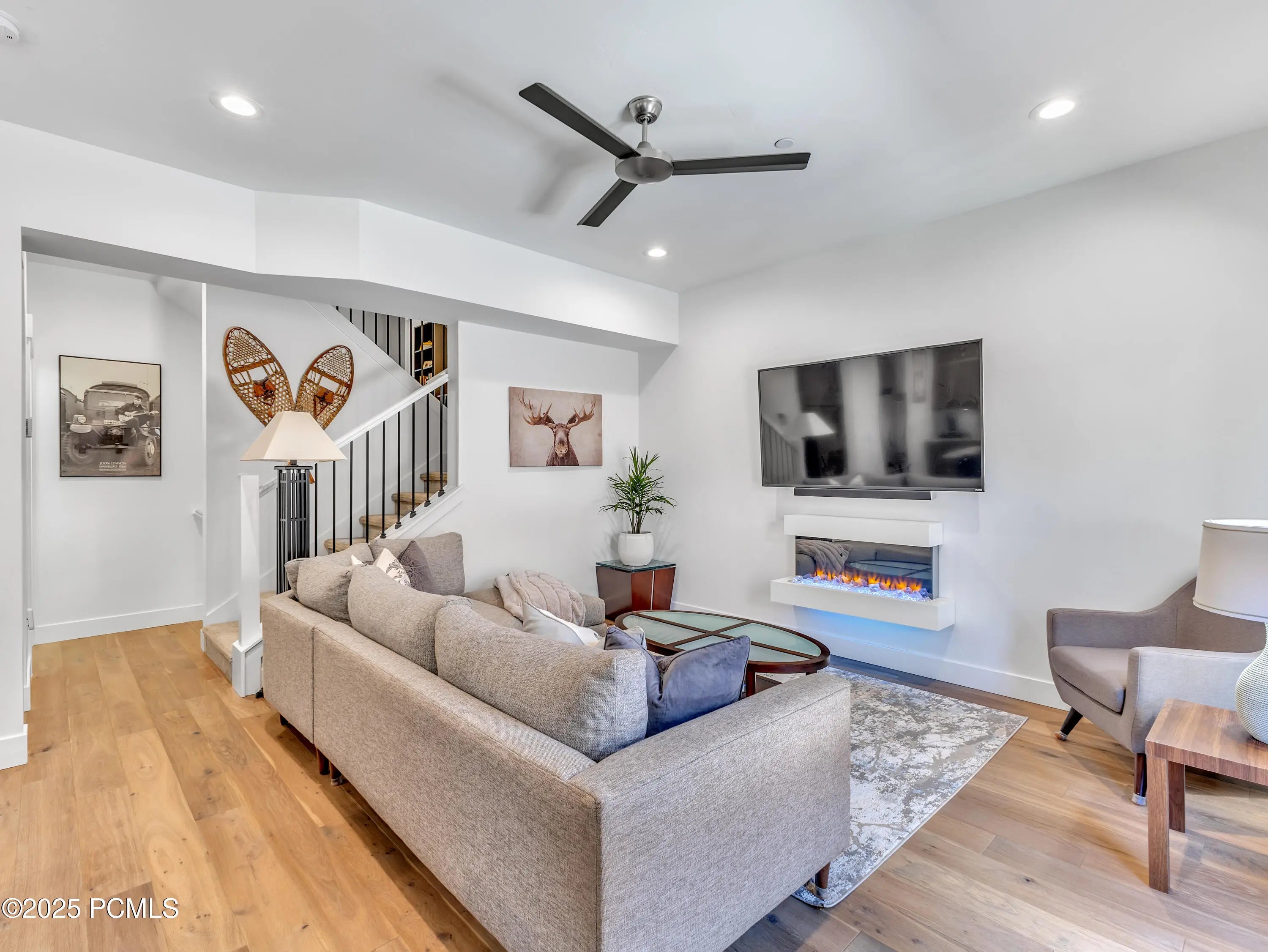 Photo of Listing #12502398