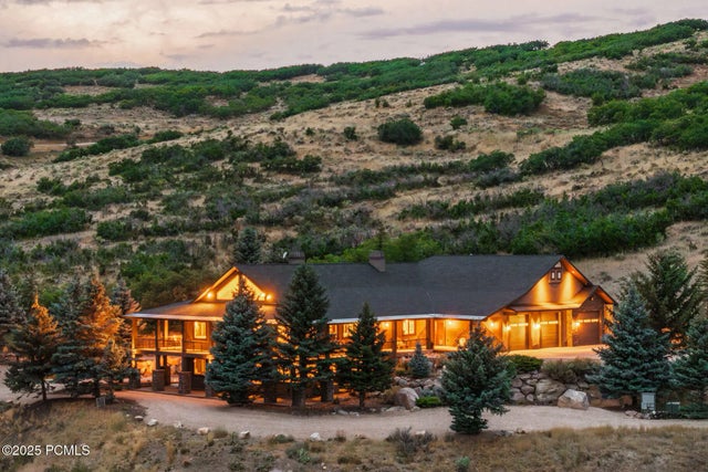 1800 Bridge Hollow Dr, Wanship