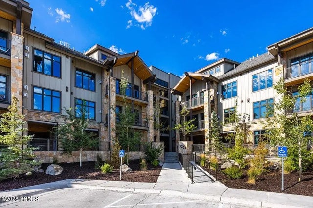 3703 Blackstone Drive Unit 307, Park City