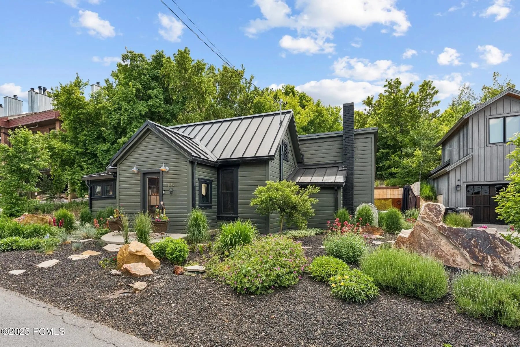 Photo of Listing #12502895