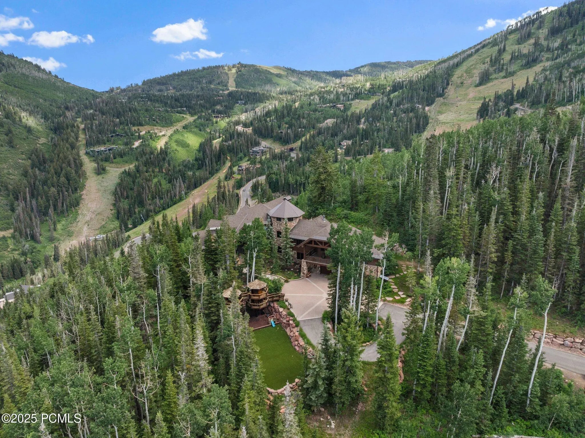 Photo of Listing #12503413