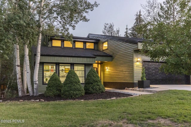 3021 American Saddler Drive, Park City