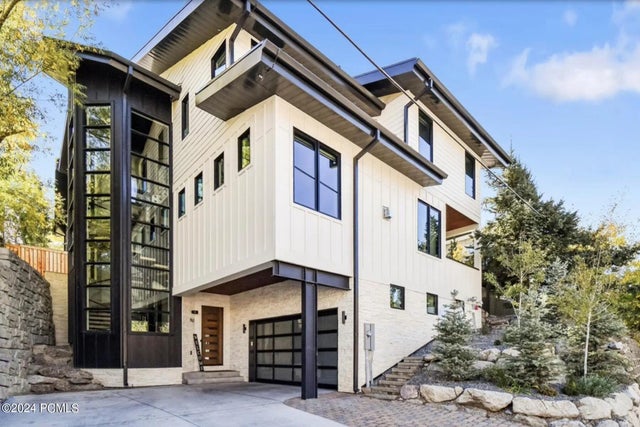 552 Deer Valley Drive, Park City