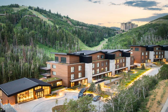 3267 W Deer Hollow Road 2503, Park City