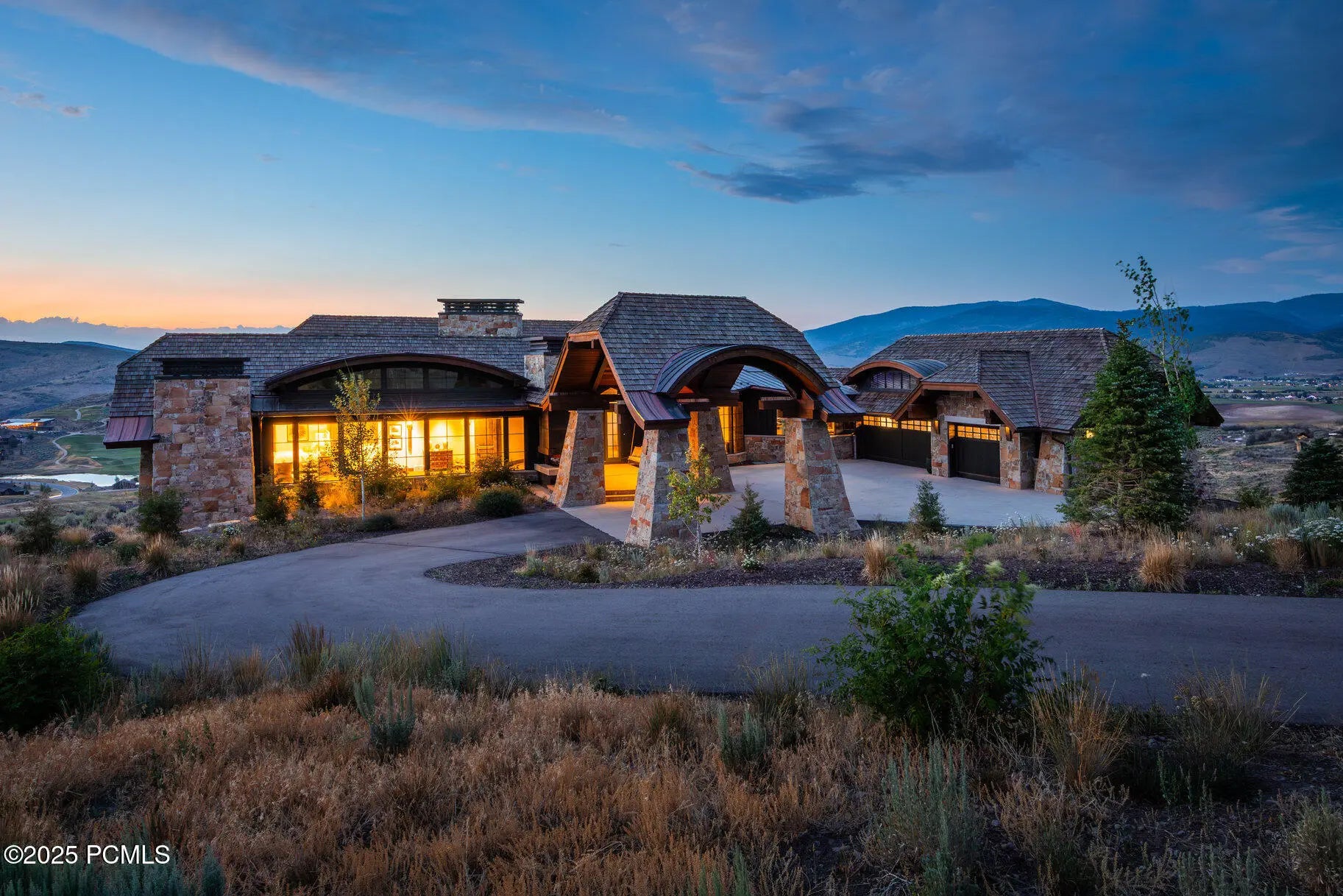 Photo of Listing #12503438