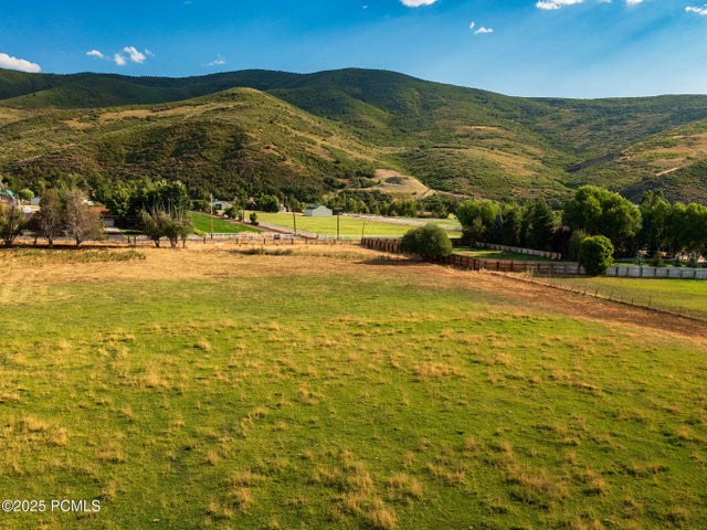 1527 E Little Sweden Road, Daniel