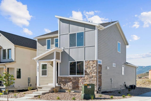 7075 Woods Rose Drive, Park City