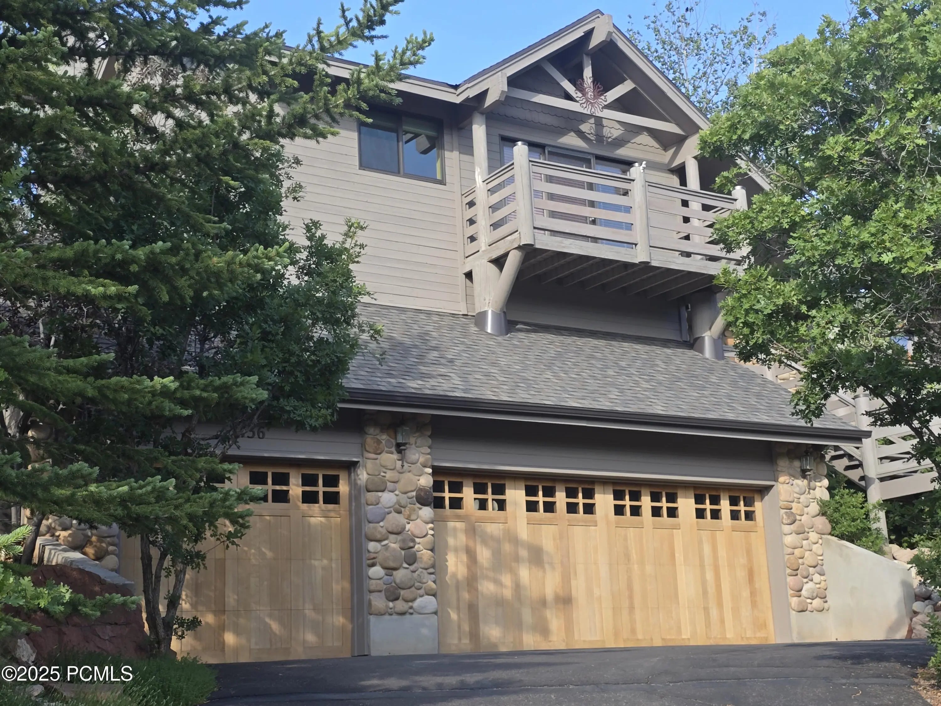 Photo of Listing #12503617