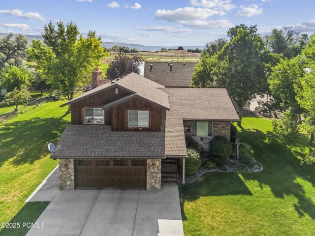 320 Pine Canyon Road, Midway