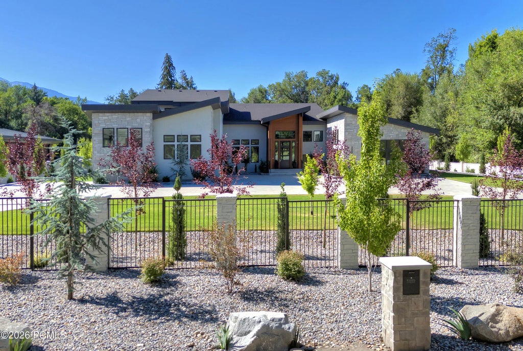 2222 E Walker Lane, Salt Lake City