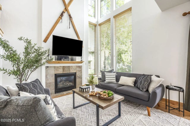 6042 N Fox Point Circle C1, Park City