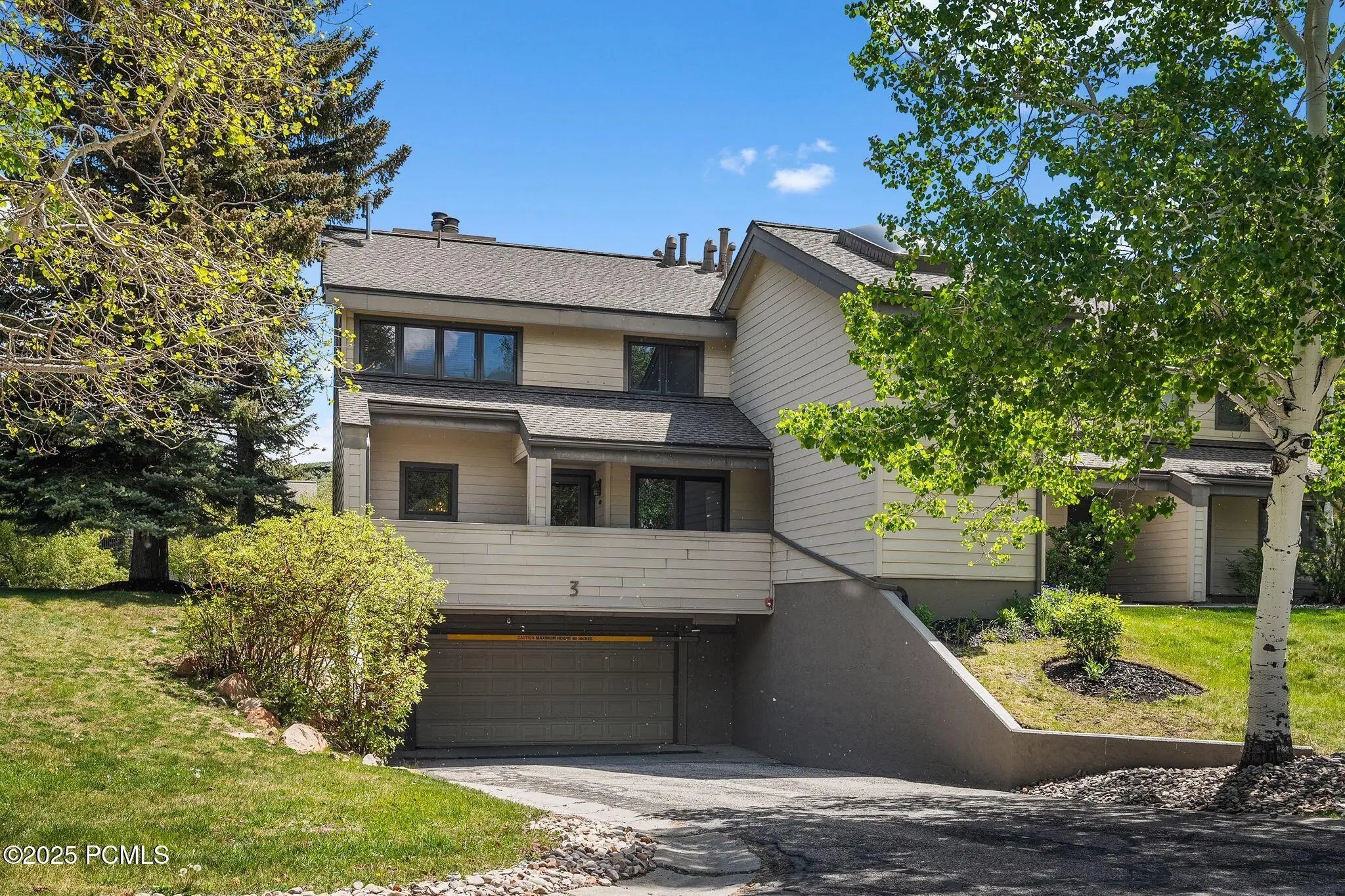 Photo of Listing #12503933