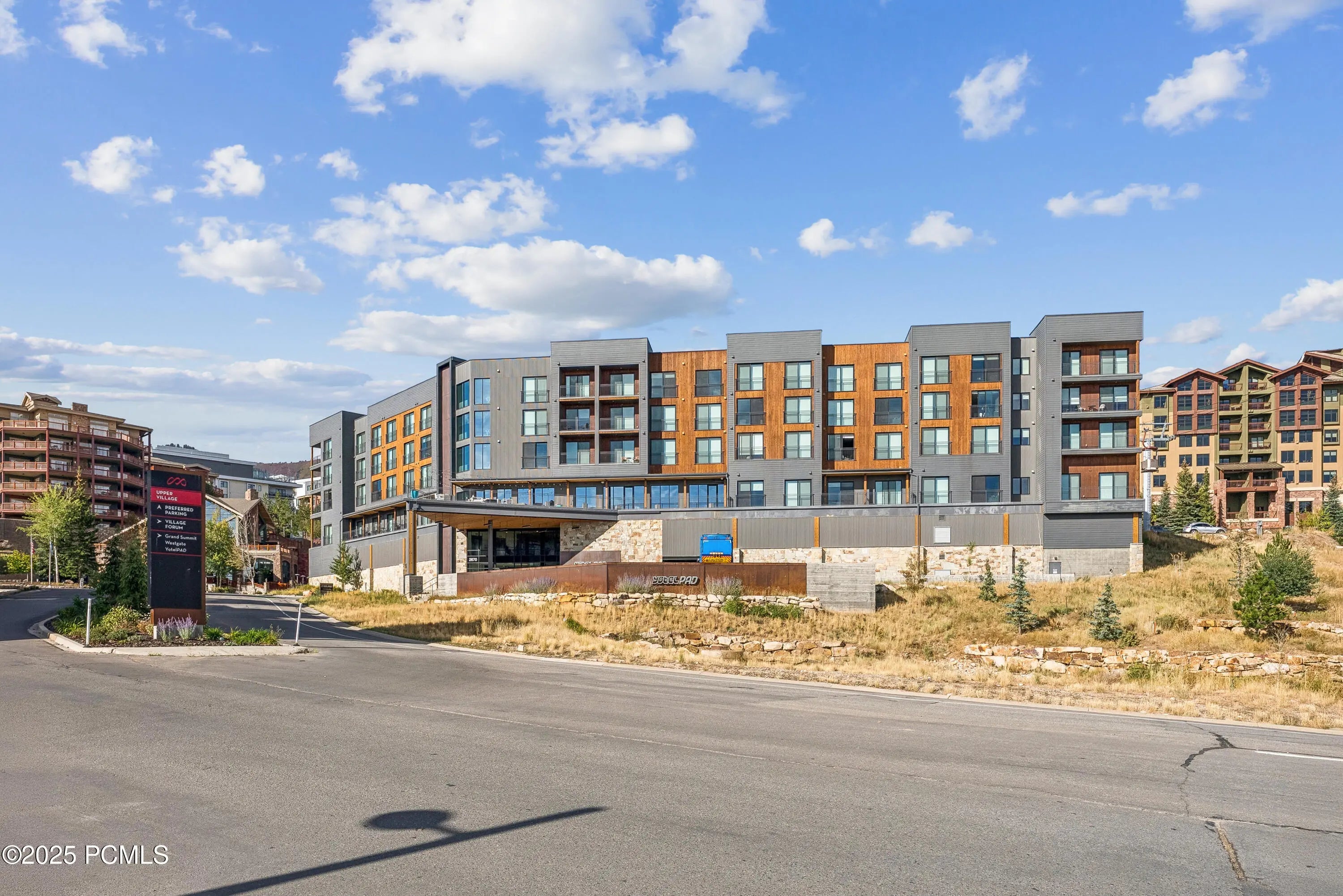 Photo of Listing #12504082