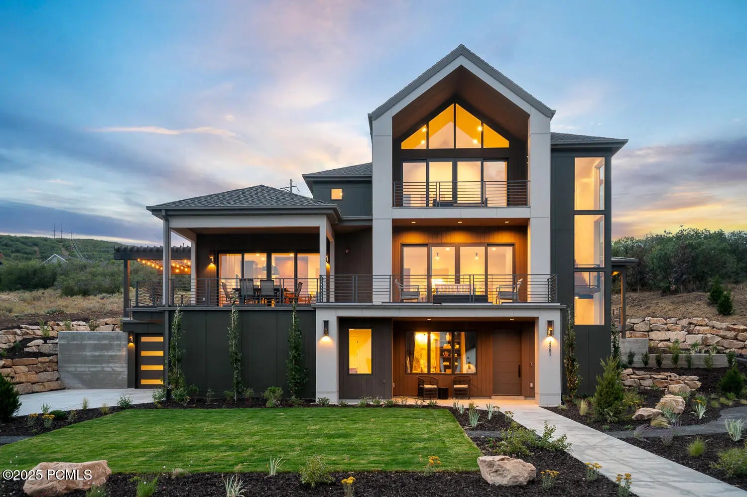 Photo of Listing #12504052