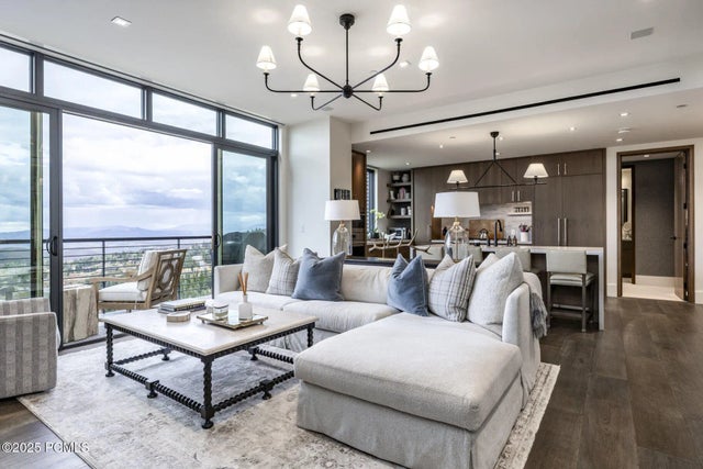 7677 Village Way 503, Park City