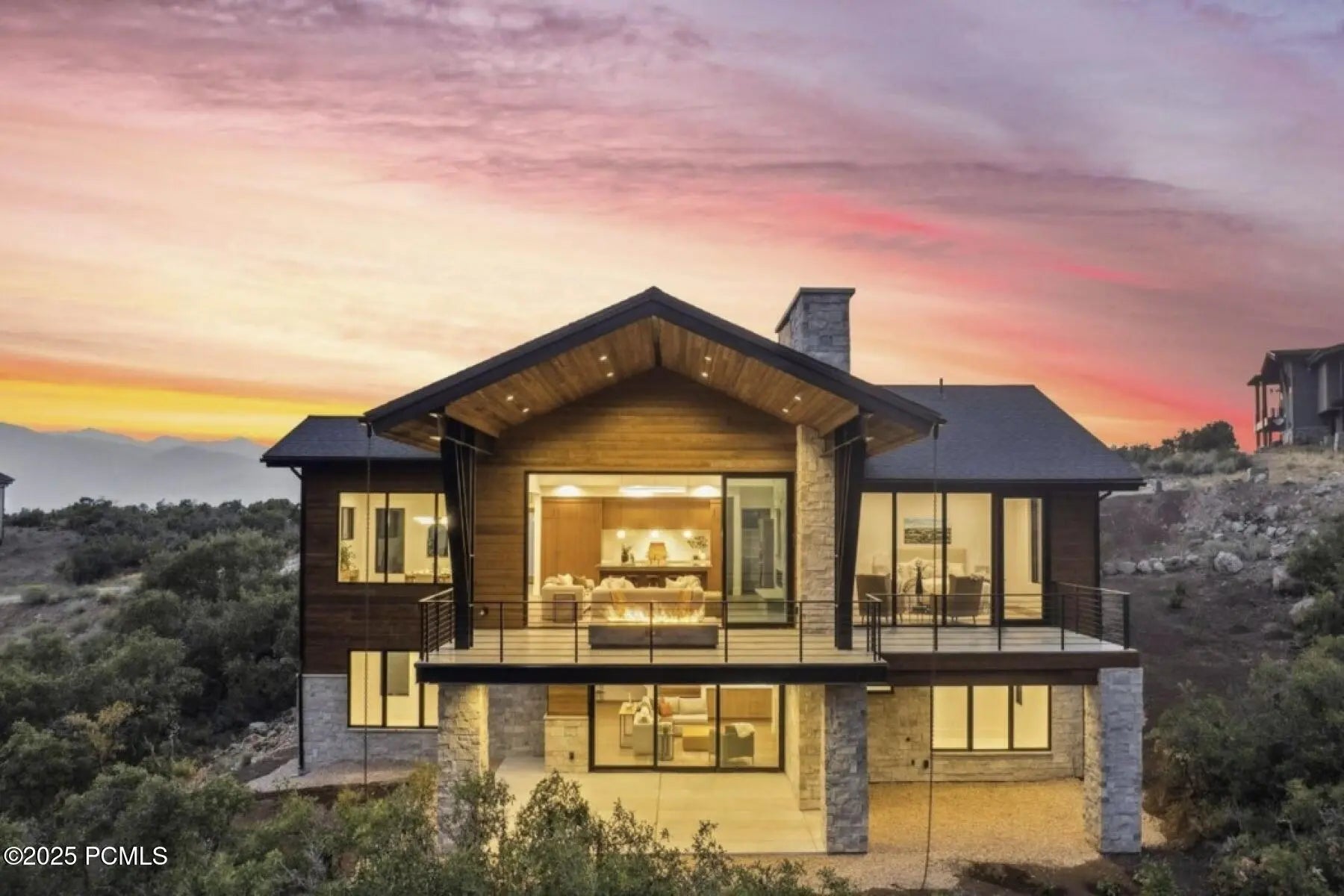 Photo of Listing #12504171